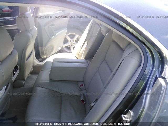 JH4KB16545C020705 - 2005 ACURA RL GRAY photo 8