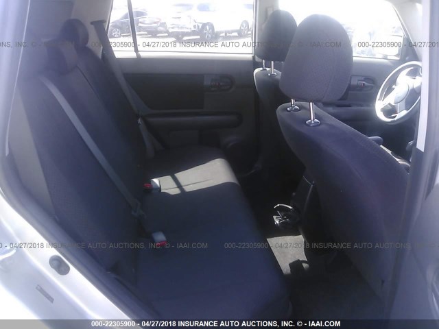 JTLZE4FE7A1100681 - 2010 TOYOTA SCION XB SILVER photo 8