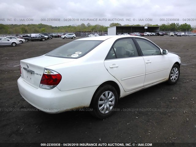 4T1BE30KX6U679687 - 2006 TOYOTA CAMRY LE/XLE/SE WHITE photo 4