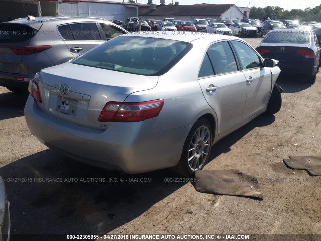 4T1BE46K57U515925 - 2007 TOYOTA CAMRY NEW GENERAT CE/LE/XLE/SE SILVER photo 4