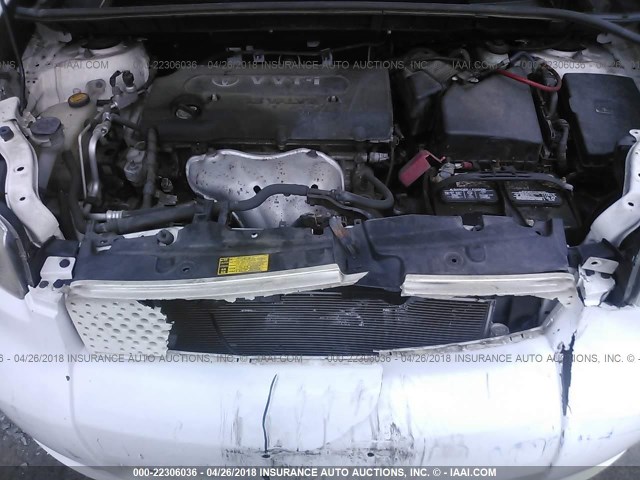 JTLKE50E481048310 - 2008 TOYOTA SCION XB WHITE photo 10