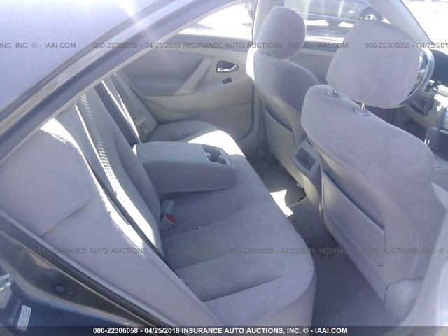 4T4BE46K98R042764 - 2008 TOYOTA CAMRY CE/LE/XLE/SE GRAY photo 8