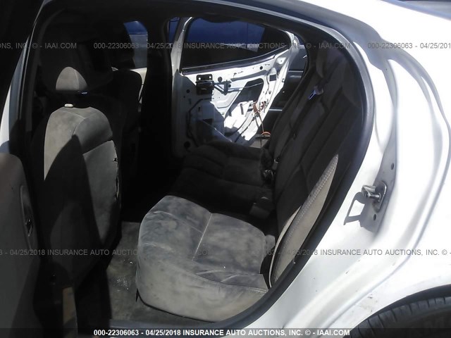 2G2WP522151323037 - 2005 PONTIAC GRAND PRIX WHITE photo 8