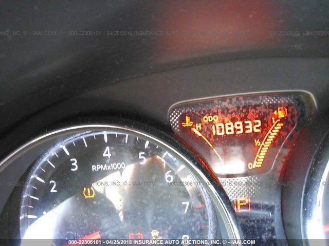 3N1CE2CP8EL376767 - 2014 NISSAN VERSA NOTE S/S PLUS/SV/SL RED photo 7