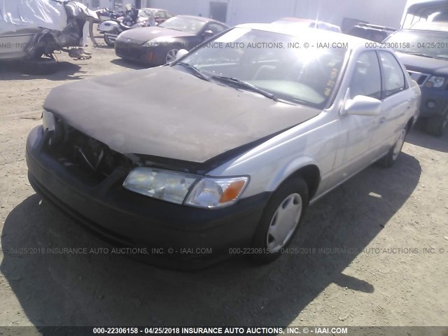 4T1BG22K9YU005485 - 2000 TOYOTA CAMRY CE/LE/XLE BEIGE photo 2