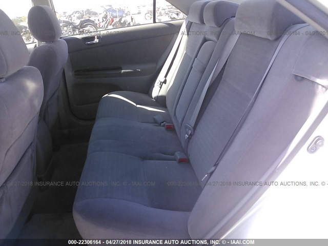 JTDBE32K063049541 - 2006 TOYOTA CAMRY LE/XLE SILVER photo 8