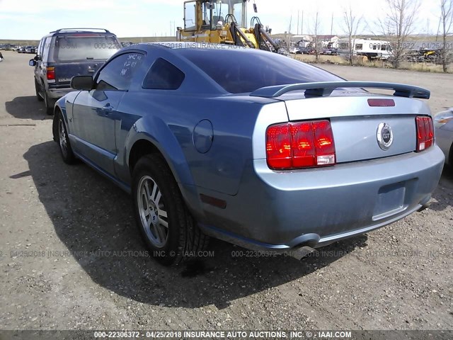 1ZVFT82H965192059 - 2006 FORD MUSTANG GT BLUE photo 3