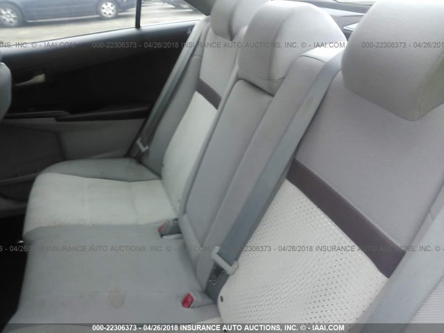 4T4BF1FK8CR264989 - 2012 TOYOTA CAMRY SE/LE/XLE 白色 照片 8