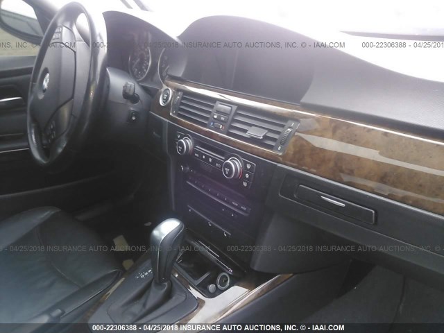 WBAPL335X9A404409 - 2009 BMW 335 XI SILVER photo 5