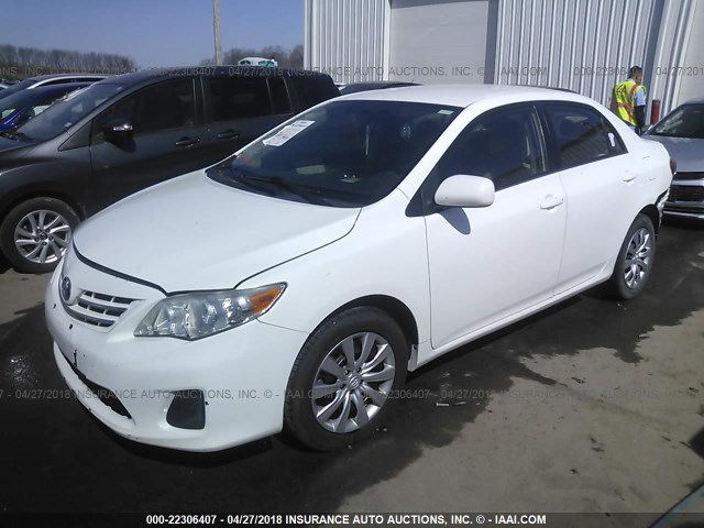 5YFBU4EE5DP108649 - 2013 TOYOTA COROLLA S/LE WHITE photo 2