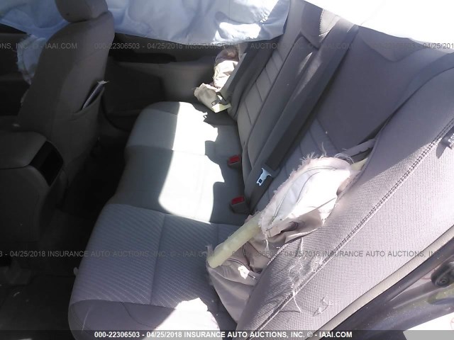 4T1BF1FK0HU766770 - 2017 TOYOTA CAMRY LE/XLE/SE/XSE GRAY photo 8