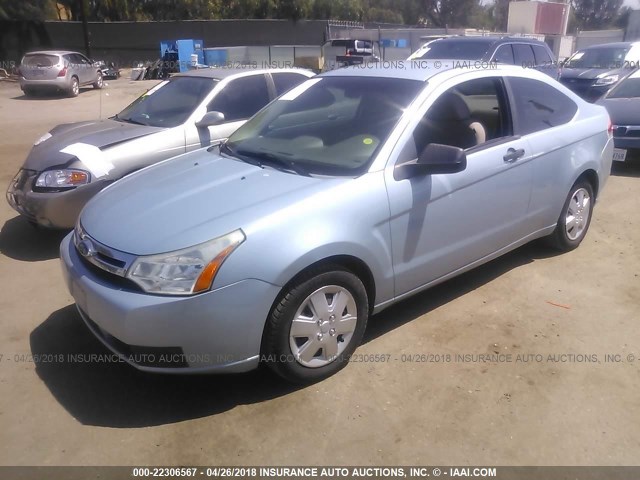 1FAHP32N58W105981 - 2008 FORD FOCUS S/SE Light Blue photo 2