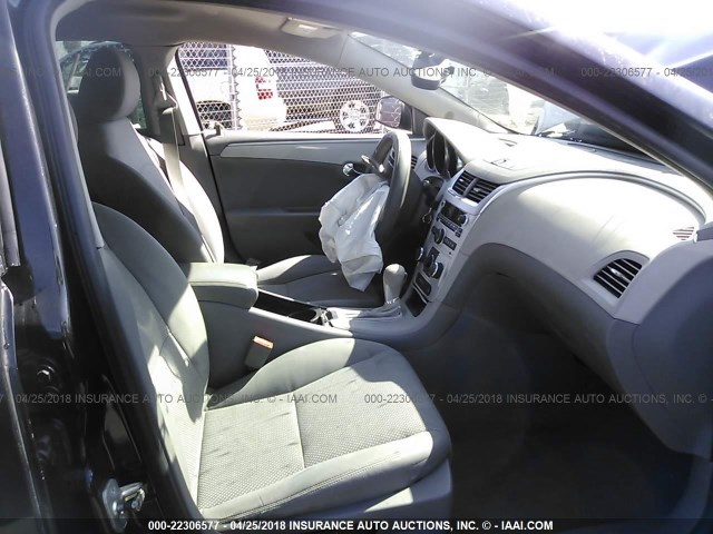 1G1ZC5E13BF155650 - 2011 CHEVROLET MALIBU 1LT 黑色 照片 5