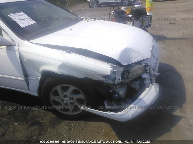 4T1BF28K7WU049296 - 1998 TOYOTA CAMRY CE/LE/XLE 白色 照片 6