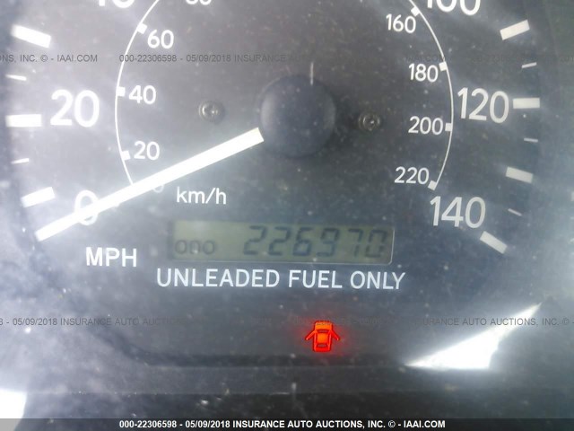 4T1BF28K7WU049296 - 1998 TOYOTA CAMRY CE/LE/XLE 白色 照片 7