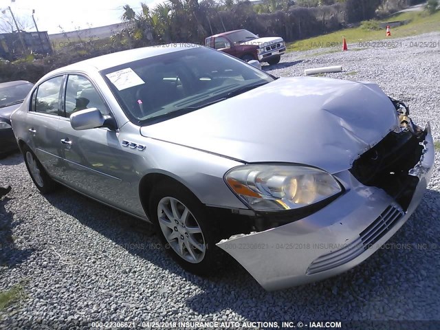 1G4HD57278U132507 - 2008 BUICK LUCERNE CXL SILVER photo 1