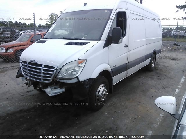 WDYPF1CC4B5531303 - 2011 FREIGHTLINER SPRINTER 3500 WHITE photo 2