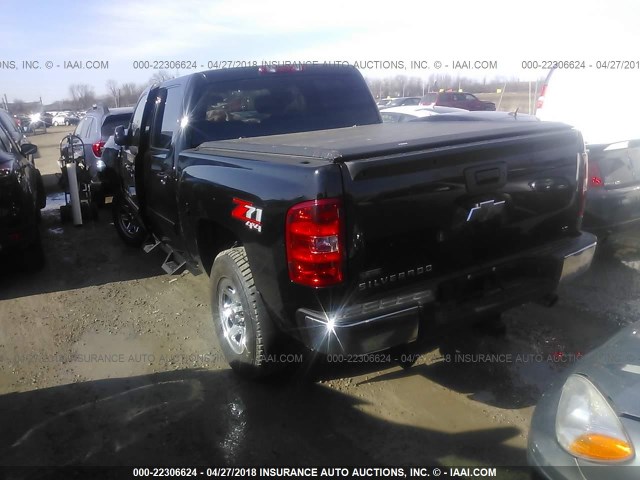 3GCRKSE33AG132277 - 2010 CHEVROLET SILVERADO K1500 LT BLACK photo 3