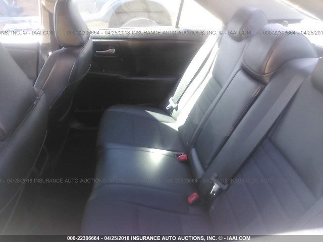 4T1BF1FK8GU516272 - 2016 TOYOTA CAMRY LE/XLE/SE/XSE SILVER photo 8