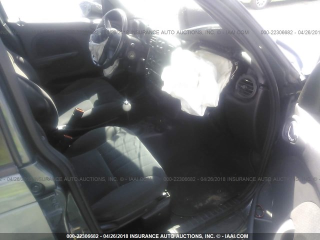 3C4FY48B13T531103 - 2003 CHRYSLER PT CRUISER CLASSIC 灰色 照片 5