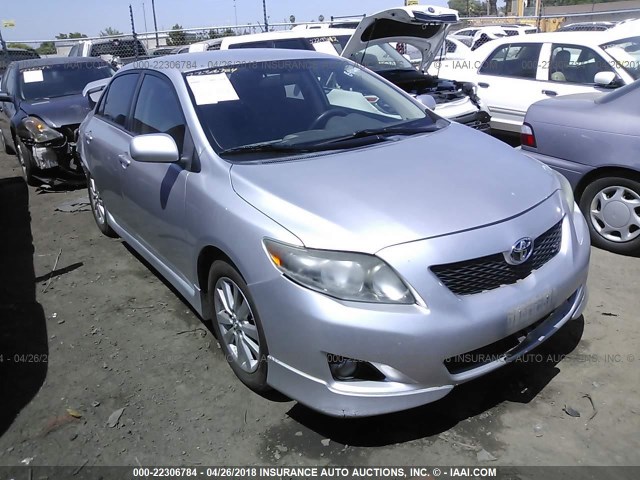 1NXBU4EEXAZ309019 - 2010 TOYOTA COROLLA S/LE/XLE SILVER photo 1