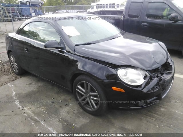WVWFA71F18V050861 - 2008 VOLKSWAGEN EOS LUX 黑色 照片 1