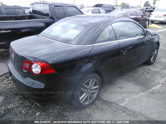 WVWFA71F18V050861 - 2008 VOLKSWAGEN EOS LUX 黑色 照片 4