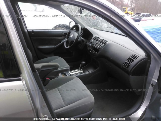 2HGES16354H622555 - 2004 HONDA CIVIC DX VP ვერცხლისფერი ფოტო 5