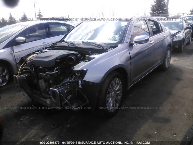 1C3CCBCG1DN575570 - 2013 CHRYSLER 200 LIMITED SILVER photo 2