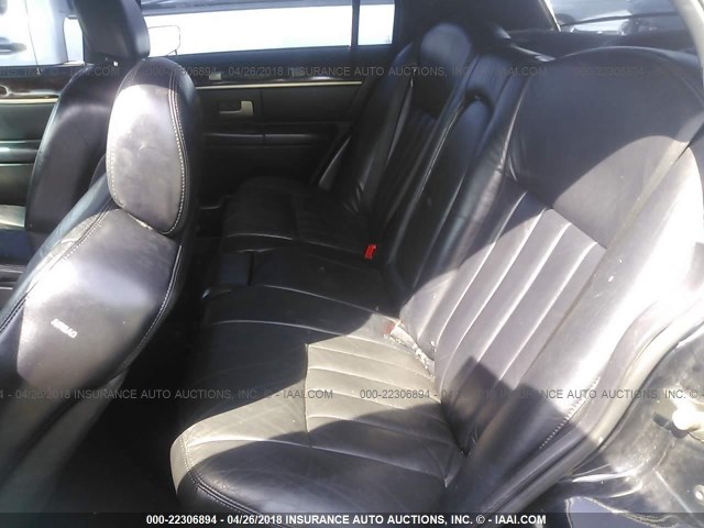 1LNHM81W93Y660564 - 2003 LINCOLN TOWN CAR EXECUTIVE BLACK photo 8
