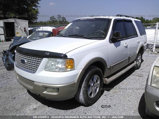 1FMFU18515LB08777 - 2005 FORD EXPEDITION EDDIE BAUER WHITE photo 2