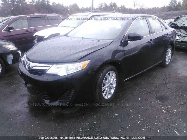 4T4BF1FK5CR180239 - 2012 TOYOTA CAMRY SE/LE/XLE BLACK photo 2