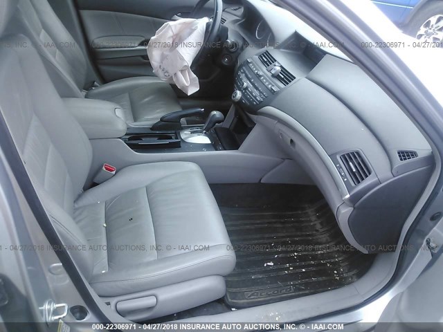 1HGCP26849A068022 - 2009 HONDA ACCORD EXL SILVER photo 5