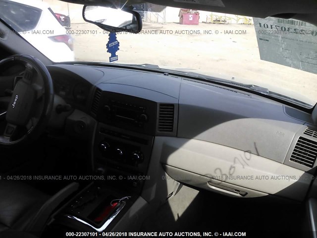 1J4GR48K65C630848 - 2005 JEEP GRAND CHEROKEE LAREDO/COLUMBIA/FREEDOM 灰色 照片 5