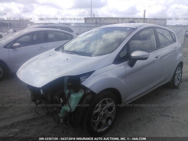 3FADP4FJ0CM171844 - 2012 FORD FIESTA SES SILVER photo 2