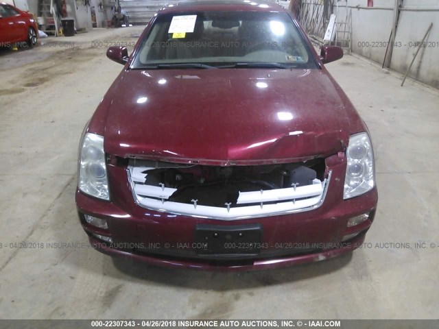 1G6DW677150173106 - 2005 CADILLAC STS RED photo 6
