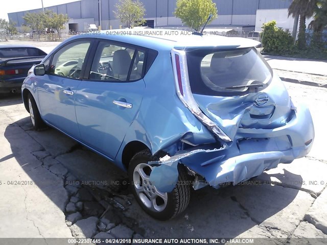 JN1AZ0CP2BT005899 - 2011 NISSAN LEAF SV/SL Light Blue photo 3