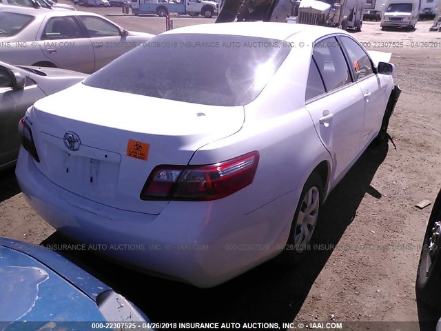 4T1BE46K68U750982 - 2008 TOYOTA CAMRY CE/LE/XLE/SE WHITE photo 4