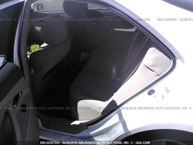 4T1BE46K68U750982 - 2008 TOYOTA CAMRY CE/LE/XLE/SE WHITE photo 8