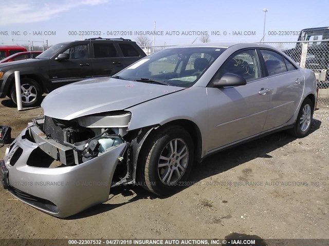 1G2ZG528754120790 - 2005 PONTIAC G6 SILVER photo 2