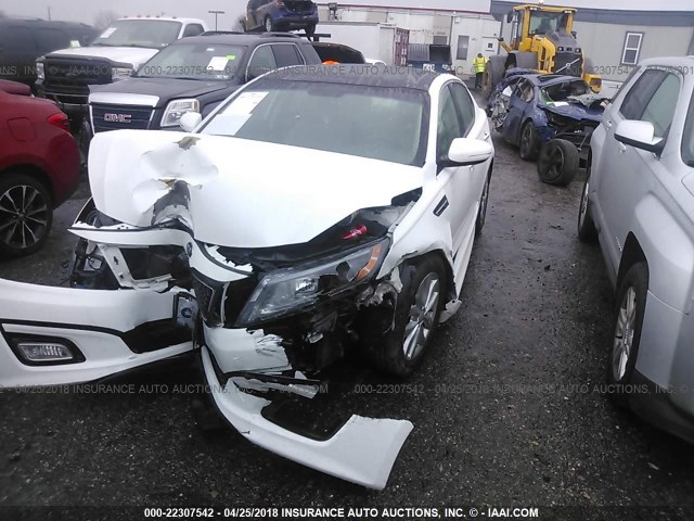 5XXGN4A75FG395285 - 2015 KIA OPTIMA EX WHITE photo 2