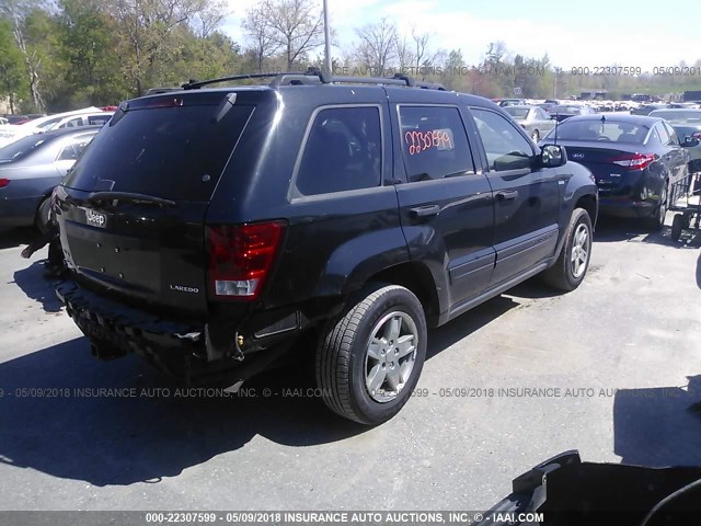 1J4HR48N95C645715 - 2005 JEEP GRAND CHEROKEE LAREDO/COLUMBIA/FREEDOM BLACK photo 4