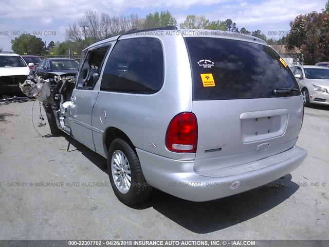 1C4GP54L0YB574285 - 2000 CHRYSLER TOWN & COUNTRY LXI SILVER photo 3