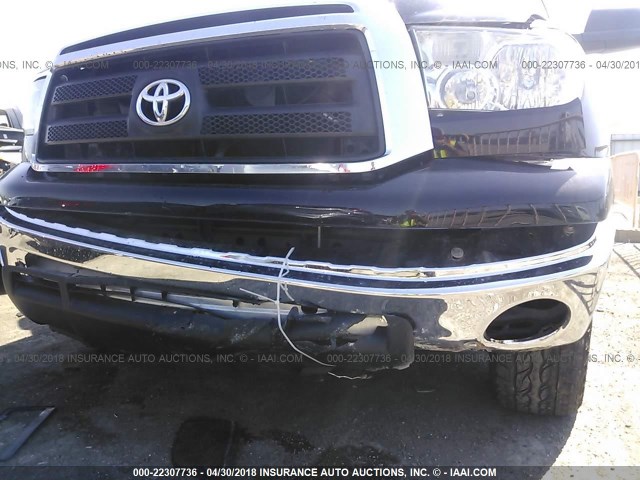 5TFEM5F12DX058423 - 2013 TOYOTA TUNDRA CREWMAX SR5 BLACK photo 6