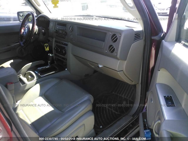 1J8HH48P17C679265 - 2007 JEEP COMMANDER BURGUNDY photo 5