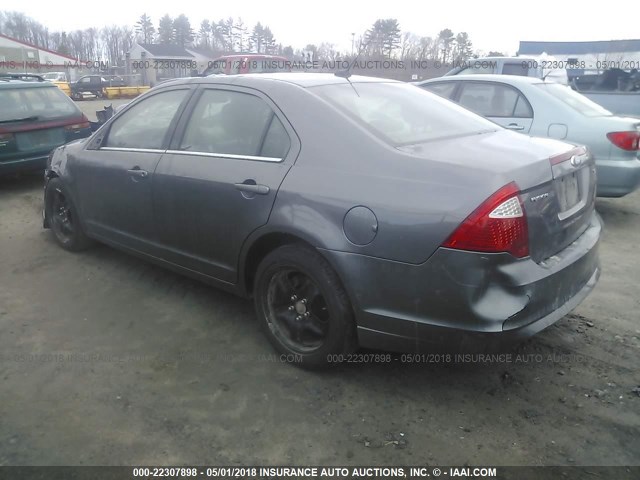 3FAHP0HA8BR277242 - 2011 FORD FUSION SE GRAY photo 3