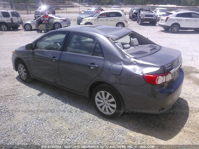 5YFBU4EE4DP131274 - 2013 TOYOTA COROLLA S/LE GRAY photo 3