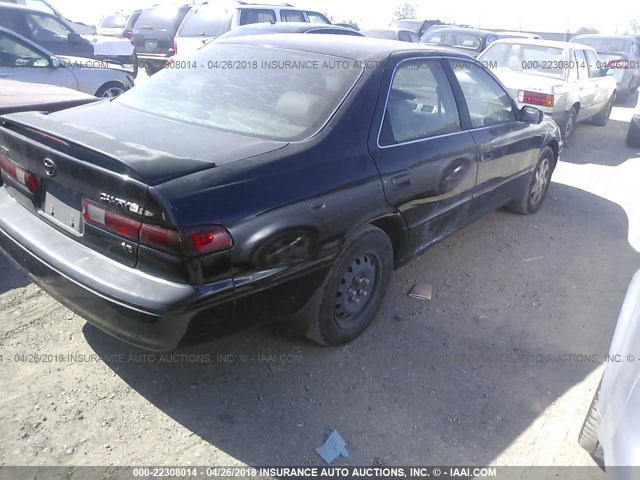 JT2BF28K0X0216099 - 1999 TOYOTA CAMRY LE/XLE BLACK photo 4
