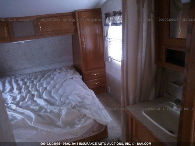 4X4FWDD285R333197 - 2005 FOREST RIVER WILDWOOD  白色 照片 5