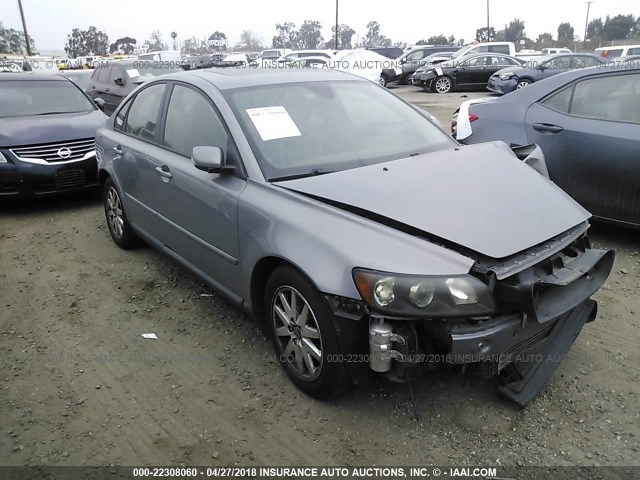 YV1MS682162170833 - 2006 VOLVO S40 T5 GRAY photo 1